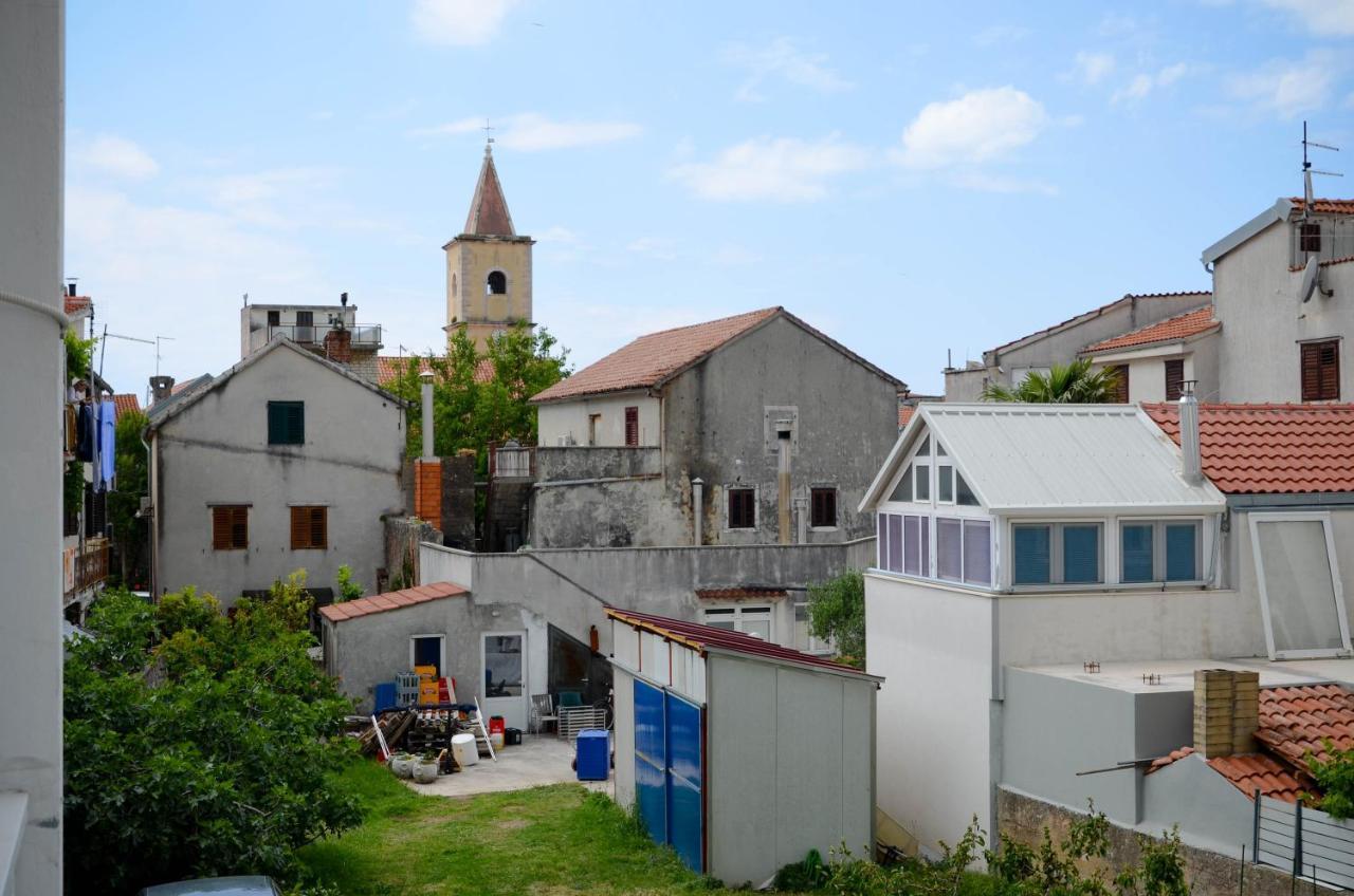 Guesthouse Ana-Maria Pirovac Exterior photo